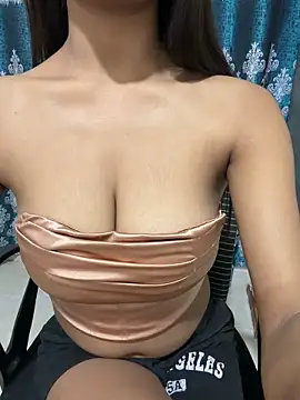 Sonia soni332 online show from February 28, 2026, 8:43 pm