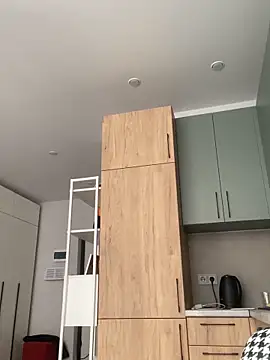 ElizabetBlack online show from October 27, 2025, 6:28 am