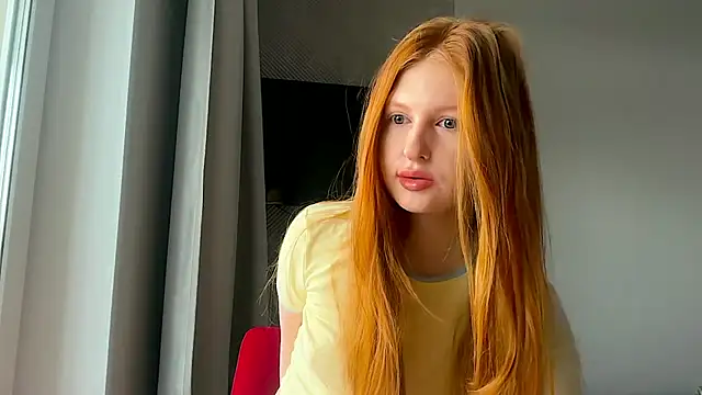 Snapshot of LuxXAngel chatting on May 23, 2026, 12:16 am LuxXAngel online show from May 23, 2026, 12:16 am