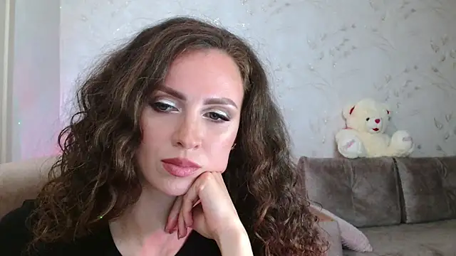 Snapshot of Amber_Carrol chatting on April 21, 2026, 5:28 pm Amber Carrol online show from April 21, 2026, 5:28 pm