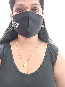 shivani27 online show from September 25, 2025, 7:34 am