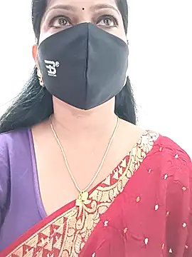 shivani27 online show from September 26, 2025, 7:34 am