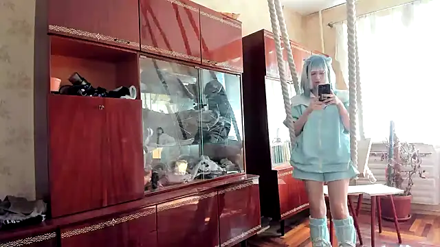 kioshi kiss online show from September 23, 2025, 9:34 am