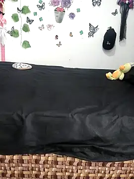 AntonelaMorriz online show from March 26, 2026, 8:53 am