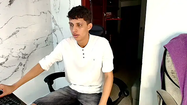 Allnei online show from March 23, 2026, 10:14 pm