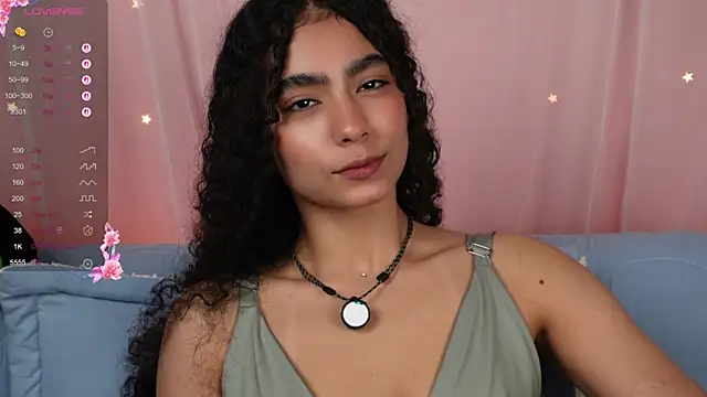 Snapshot of Victoria_Curly chatting on September 23, 2025, 3:15 pm Victoria Curly online show from September 23, 2025, 3:15 pm