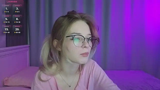 vialeta baby online show from October 6, 2025, 10:18 pm