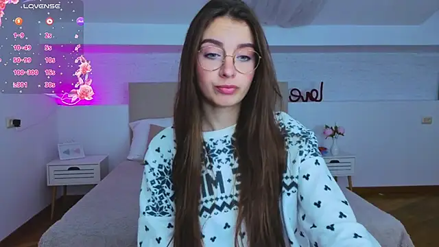 Snapshot of Real_cutie1 chatting on September 28, 2025, 9:31 pm Real cutie1 online show from September 28, 2025, 9:31 pm