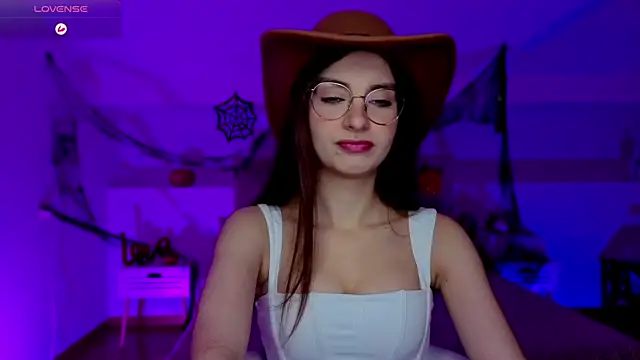 Snapshot of Real_cutie1 chatting on October 31, 2025, 7:26 pm Real cutie1 online show from October 31, 2025, 7:26 pm