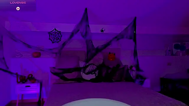 Snapshot of Real_cutie1 chatting on November 2, 2025, 8:33 pm Real cutie1 online show from November 2, 2025, 8:33 pm