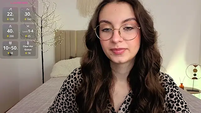 Real cutie1 online show from June 15, 2026, 12:40 pm