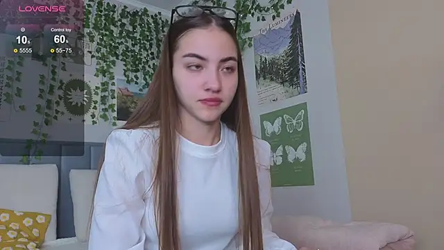 Ashley Pierce online show from September 29, 2025, 6:13 pm