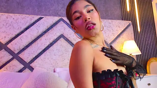 ZafiraRose online show from October 10, 2025, 3:44 pm