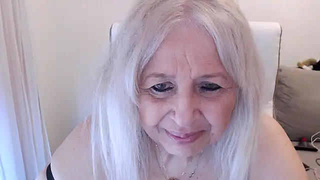 SusiLifeXXX online show from January 7, 2026, 8:33 pm