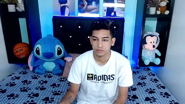 x oliver x online show from September 29, 2025, 5:45 am