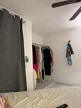 Nia Desire online show from March 13, 2026, 7:48 am