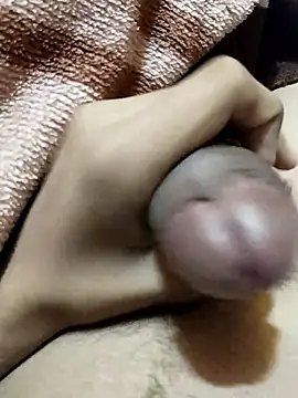 Snapshot of saneer69tew chatting on September 8, 2025, 7:35 pm saneer69tew online show from September 8, 2025, 7:35 pm