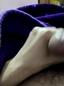 saneer69tew online show from March 23, 2026, 3:32 am