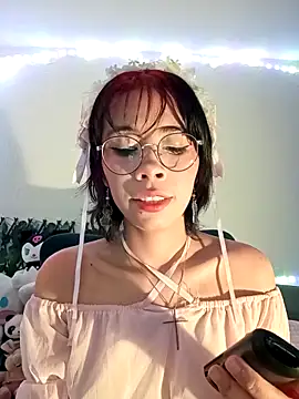 dolliette24 online show from November 16, 2025, 9:20 pm