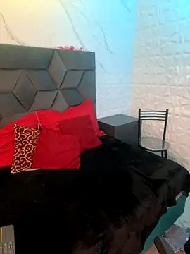 Snapshot of Maia_Park chatting on September 9, 2025, 12:26 pm Maia Park online show from September 9, 2025, 12:26 pm