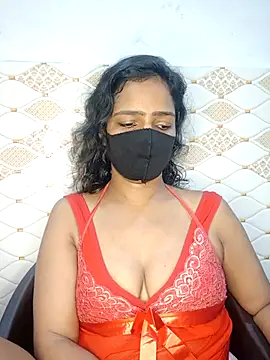 Snapshot of SonY-CaM2 chatting on May 6, 2026, 6:35 pm SonY-CaM2 online show from May 6, 2026, 6:35 pm