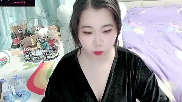 Onlyxixi online show from November 12, 2025, 6:14 am