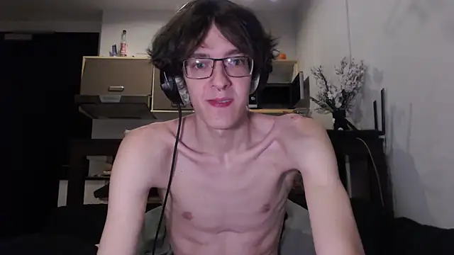 LovesomeCookie online show from October 15, 2025, 7:14 pm