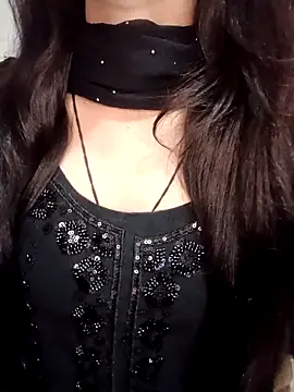 Queen Pooja7 online show from September 21, 2025, 3:24 pm