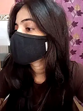 Queen Pooja7 online show from October 28, 2025, 4:09 pm