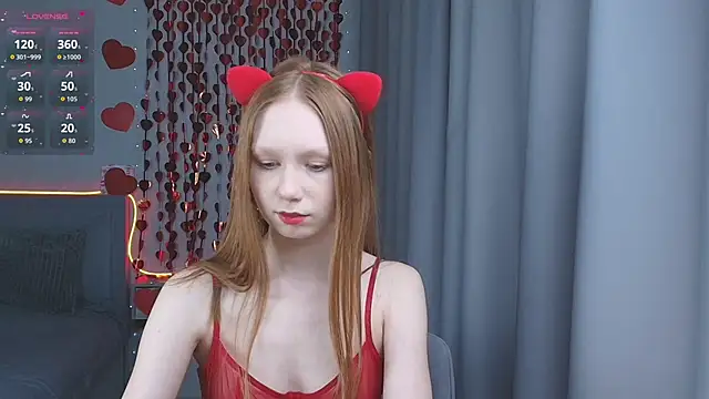 FoxyMira online show from February 14, 2026, 2:36 pm