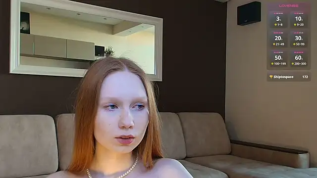 FoxyMira online show from May 30, 2026, 3:42 pm