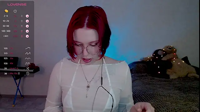 Ruby Flame online show from October 27, 2025, 3:49 pm