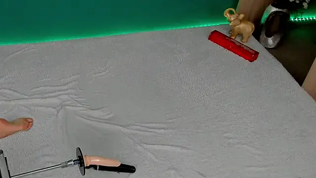 Snapshot of BlazzingASS chatting on September 19, 2025, 7:14 pm BlazzingASS online show from September 19, 2025, 7:14 pm