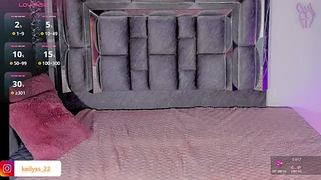 Keilyss  online show from December 18, 2025, 6:25 pm