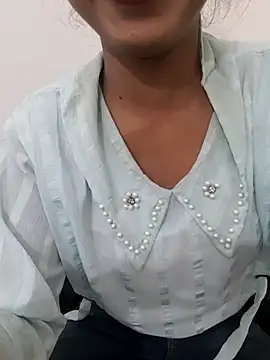 Snapshot of AnkitaDevi chatting on December 19, 2025, 7:59 am AnkitaDevi online show from December 19, 2025, 7:59 am