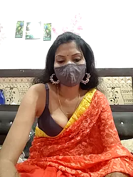 Snapshot of Yourhotsweetgirl chatting on October 12, 2025, 4:50 pm Yourhotsweetgirl online show from October 12, 2025, 4:50 pm