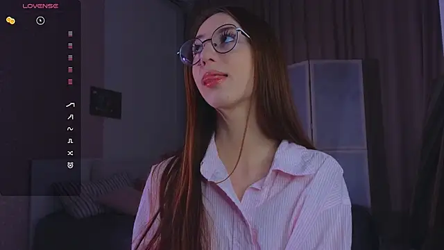 AvrilLeMell online show from September 12, 2025, 9:04 pm