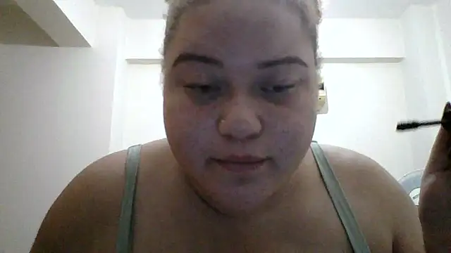 Snapshot of GoddessMocha chatting on September 18, 2025, 11:34 am GoddessMocha online show from September 18, 2025, 11:34 am