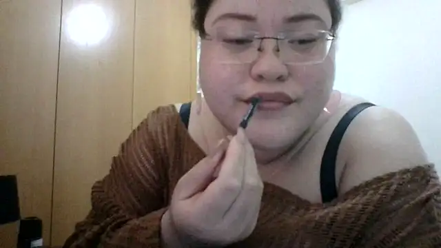 Snapshot of GoddessMocha chatting on November 30, 2025, 8:24 pm GoddessMocha online show from November 30, 2025, 8:24 pm