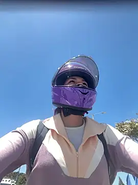 Camilla Miller01 online show from February 27, 2026, 5:46 pm