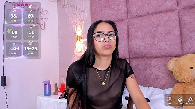 Snapshot of AmyStar1 chatting on May 29, 2026, 9:35 pm AmyStar1 online show from May 29, 2026, 9:35 pm