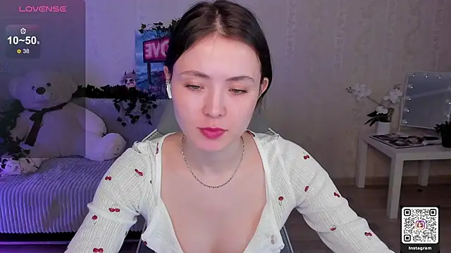 ArleneThomas online show from April 5, 2026, 2:03 pm