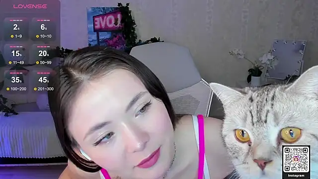 ArleneThomas online show from April 20, 2026, 7:00 am