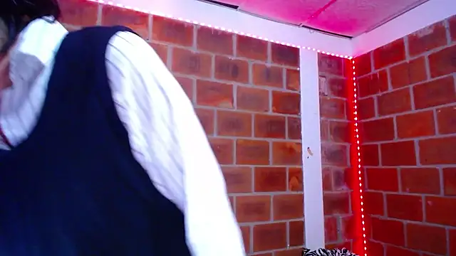 Snapshot of bellamy_094 chatting on December 15, 2025, 8:35 pm bellamy 094 online show from December 15, 2025, 8:35 pm