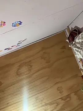 kiittyselenita online show from March 3, 2026, 2:39 am