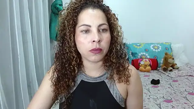 Yanis Ariel12 online show from September 22, 2025, 11:18 pm