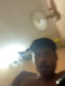 Snapshot of 6yon chatting on April 15, 2026, 7:58 pm 6yon online show from April 15, 2026, 7:58 pm