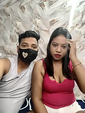 hornyzinia123 online show from November 16, 2025, 2:39 am