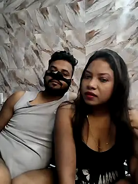 hornyzinia123 online show from November 20, 2025, 2:23 am