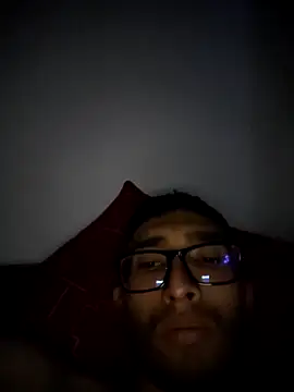 Snapshot of Duvanelnari chatting on June 15, 2026, 12:35 am Duvanelnari online show from June 15, 2026, 12:35 am